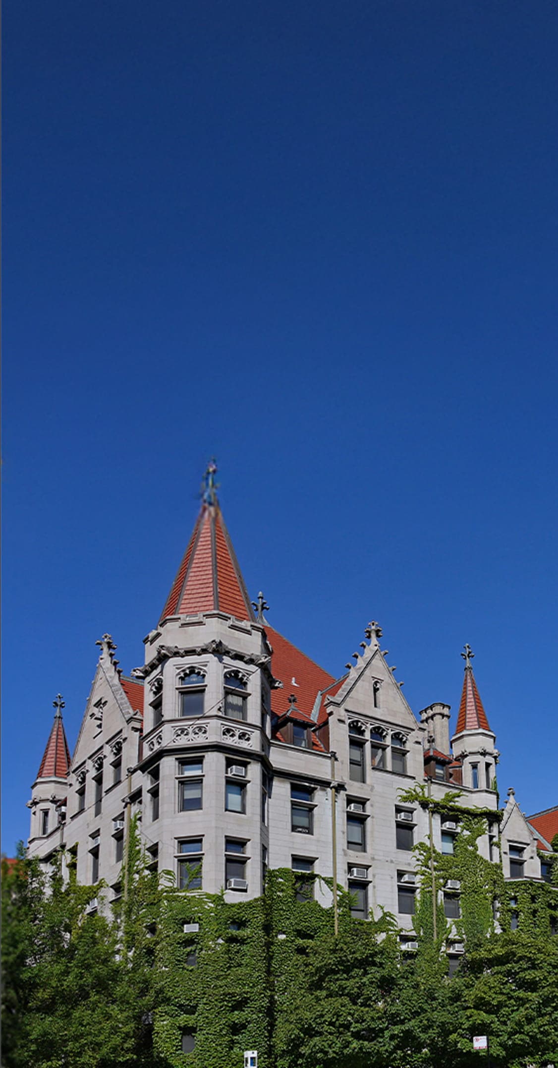 uchicago-mobile-375