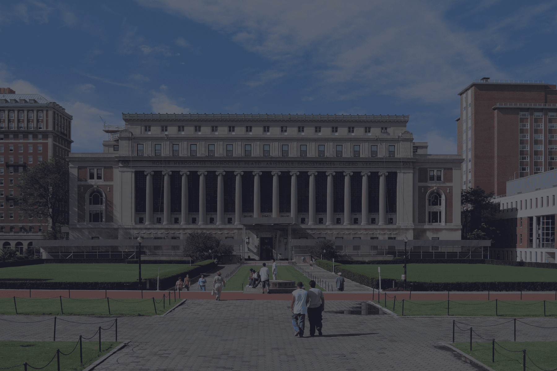 Universidades en Estados Unidos vs. Europa: ¿Cuál Es la Mejor Opción para Ti?