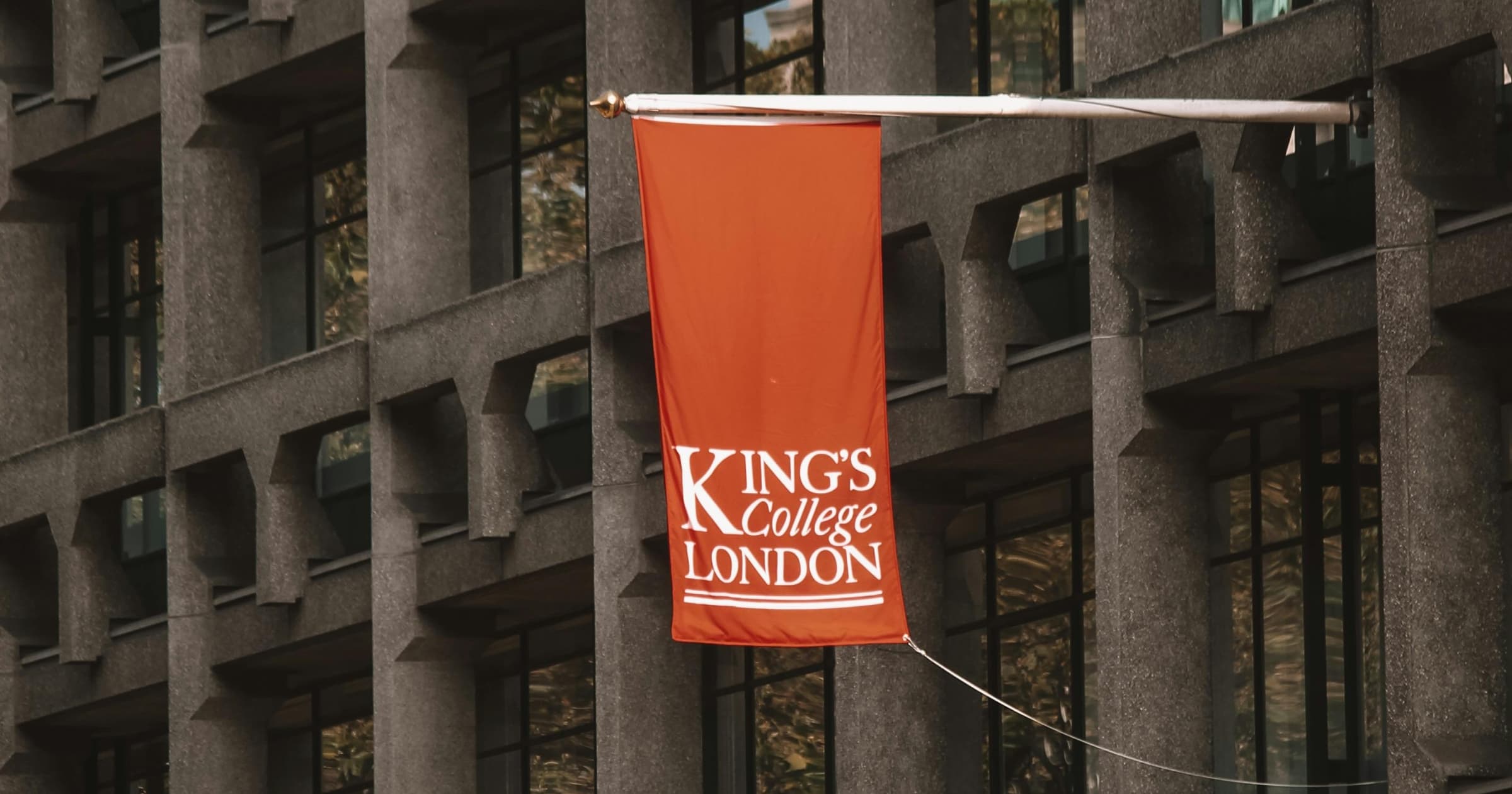 Как поступить в Королевский колледж Лондона: советы для абитуриентов King’s College London