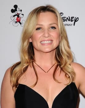 jessica capshaw ivy league celebrity (brown) 