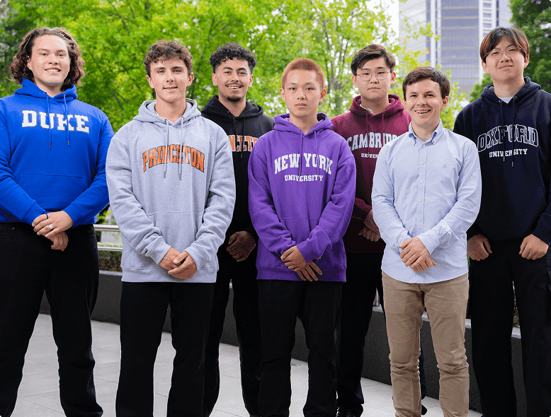 employee-image_student-group
