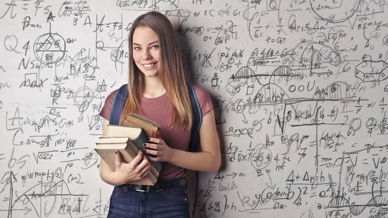 What Are Colleges Looking For? Tips From Admissions Officers