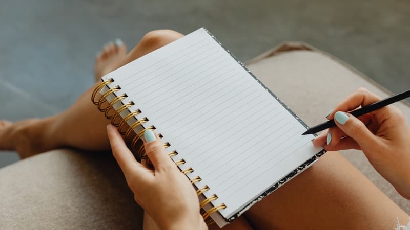 Writers focus on many topics, and there are numerous writing jobs with a psychological focus.