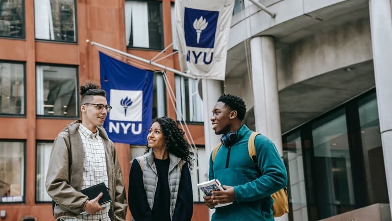 Is University Worth It? 6 Reasons Why You Should Consider University
