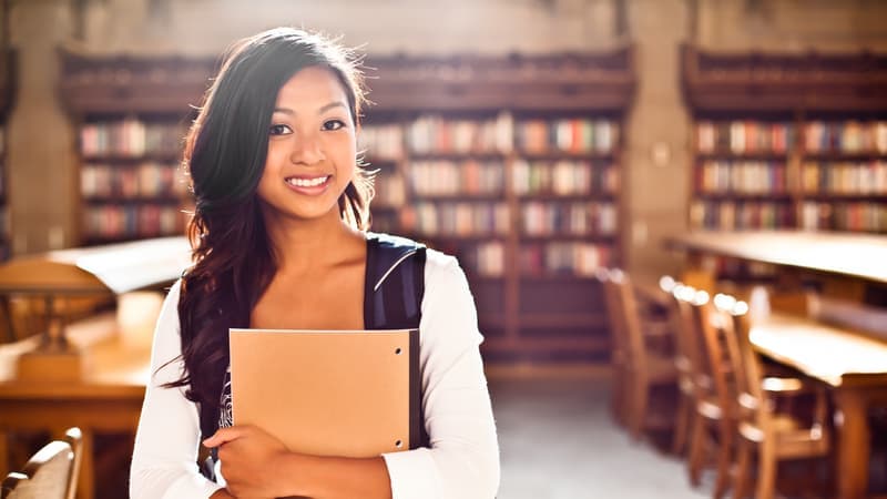Navigating College Applications: Early Action, Early Decision, and Regular Decision Explained
