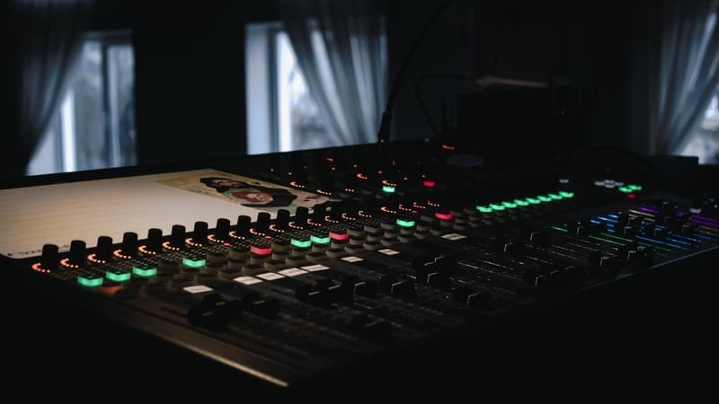 record engineer coolest jobs in the world