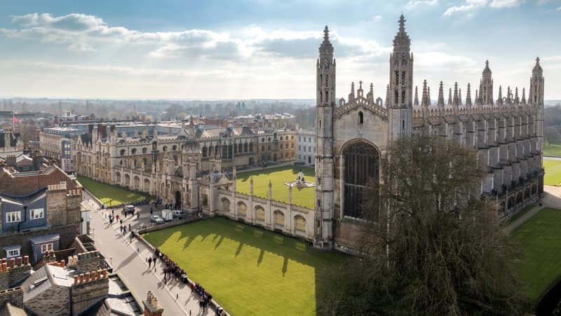 Kings College London